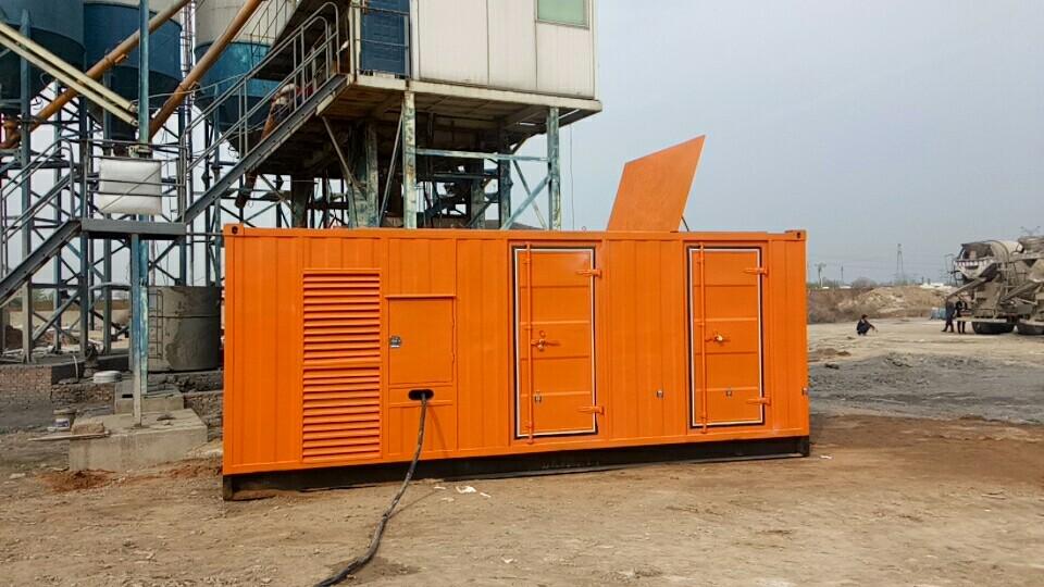 新城出租发电机-在寒冷地区使用康明斯柴油发电机时要注意哪些问题