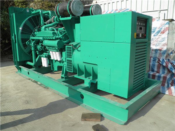 新城出租发电机-进口柴油发电机组与国产柴油发电机组的区别