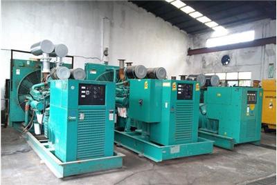 新城如何判断汽油发电机组电瓶的使用寿命？