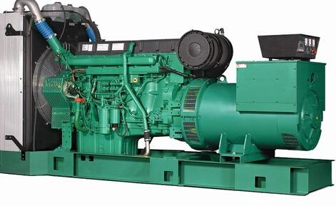 新城发电机除垢后需要用清水冲洗水冷式机油散热器几次？